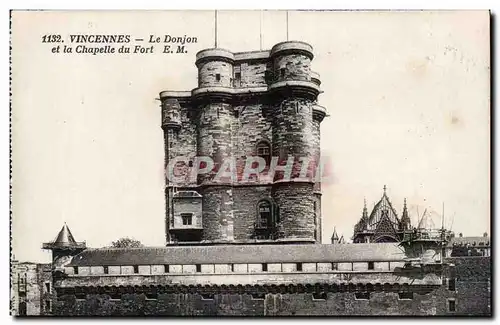 Cartes postales Vincennes Le donjon et la chapelle du fort