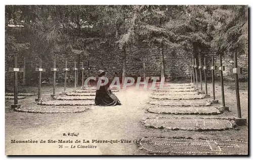 Ansichtskarte AK Monastere de Ste Marie de la Pierre qui Vive Le cimetiere
