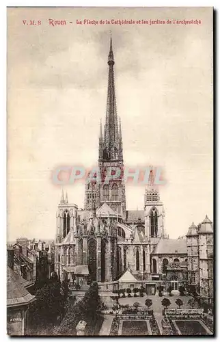 Cartes postales Rouen Le fleche de la cathedrale et les jardins de l archeveche