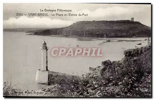 Cartes postales Saint Brieuc Le phare et l entree du port Lighthouse