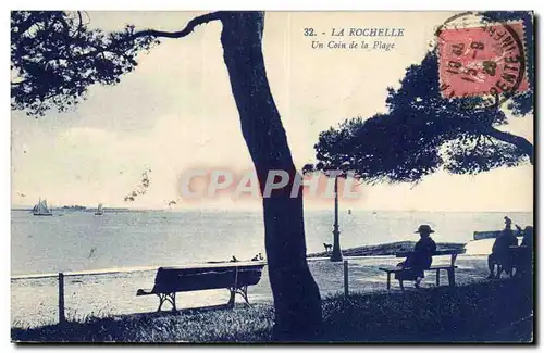 Cartes postales La Rochelle Un coin de la plage