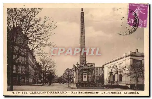 Ansichtskarte AK Clermont Ferrand Rue Ballainvillier La pyramide Le musee