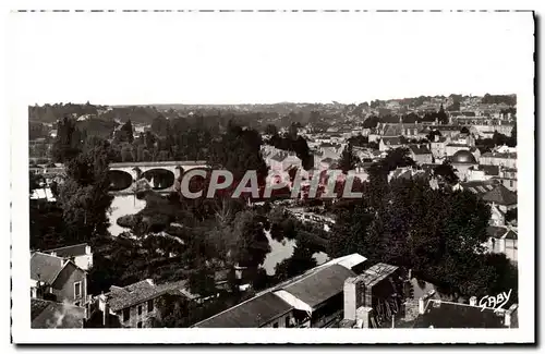 Cartes postales moderne Poitiers Vue generale Le Clain et le Pont neuf