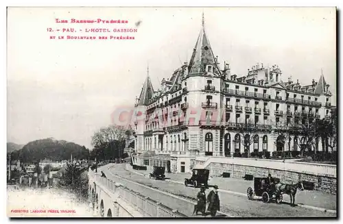 Cartes postales Pau L hotel Gassion et le boulevard des Pyrenees