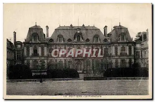 Cartes postales Poitiers La prefecture