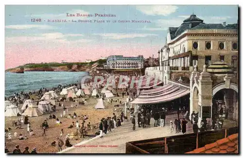 Biarritz - La Grande Place et le Casino - Cartes postales