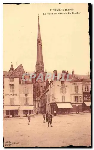 Pithiviers - La Place du Martroi - Le Clocher - Cartes postales