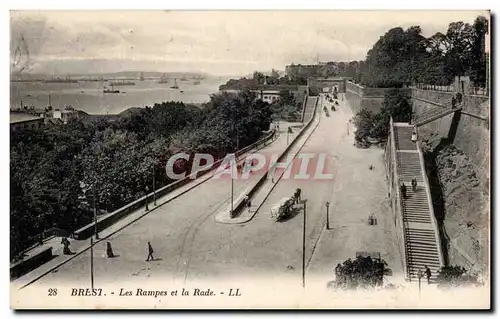 Cartes postales Brest Les rampes et la rade