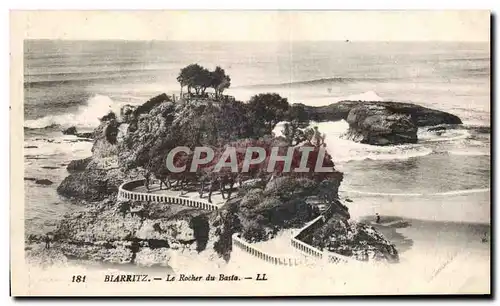 Ansichtskarte AK Biarritz Le rocher du Basta