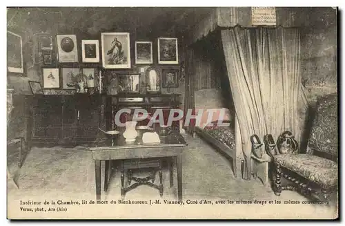 Cartes postales Interieur de la chambre lit de mort du bienheureux Vianney Cure d ARs