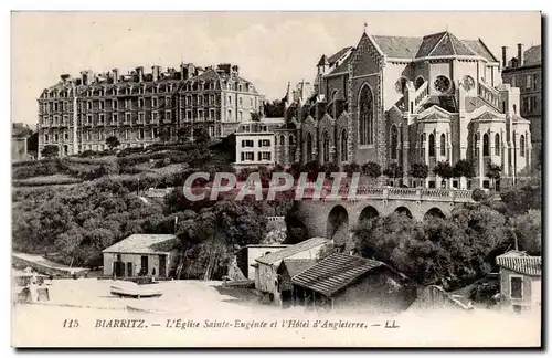 Cartes postales Biarritz L eglise Sainte Eugenie et l hotel d Angleterre