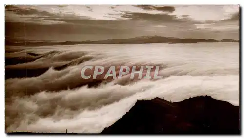 Cartes postales Crepuscule vu de l observatoire du Puy de Dome