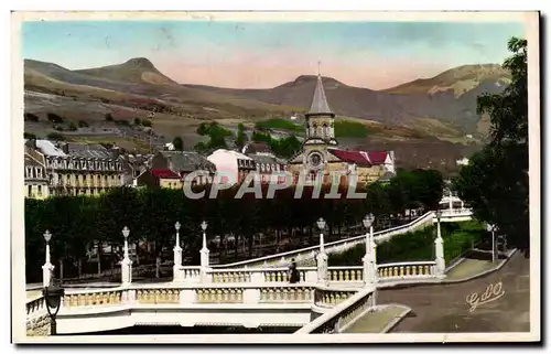 Ansichtskarte AK Auvergne La Bourboule Quais de la Dordogne Square Joffre