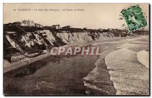 Cartes postales Biarritz La cote des basques au fond la Rhune