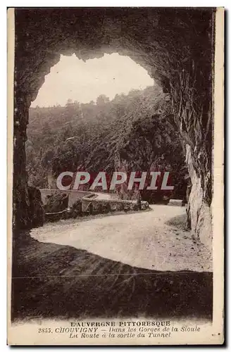 Cartes postales Auvergne Chouvigny Dans les gorges de la Sioule La route a la sortie du tunnel