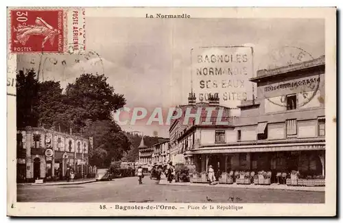 Ansichtskarte AK Bagnoles de l orne Place de la Republique