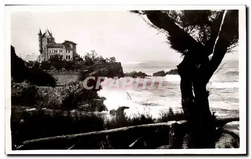 Cartes postales moderne Biarritz La villa Belza par gros temps