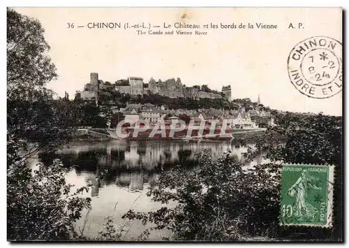 Ansichtskarte AK Chinon Le chateau et les bords de la Vienne