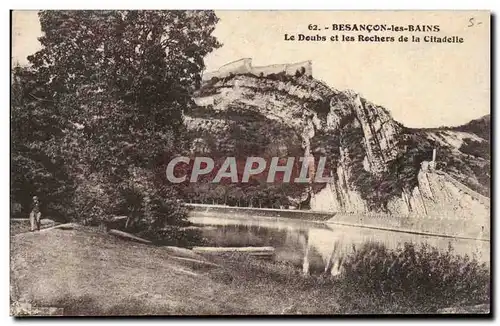 Ansichtskarte AK Besancon les Bains Le Doubs et les rochers de la citadelle