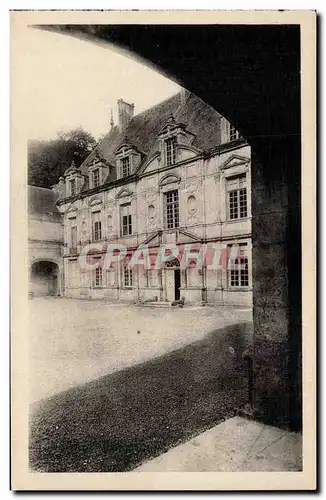 Chateau de Bussy Rabutin - Facade de la Cour d Honneur - Ansichtskarte AK
