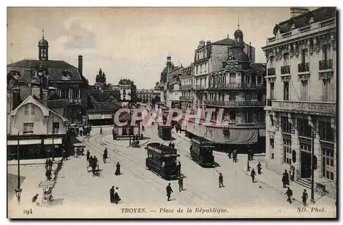 Troyes - Place de la Republique - Ansichtskarte AK