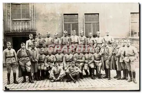 CARTE PHOTO Militaria Soldats