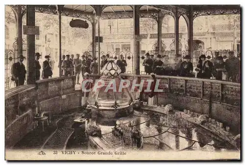 Vichy - Source Grande Grille - Cartes postales