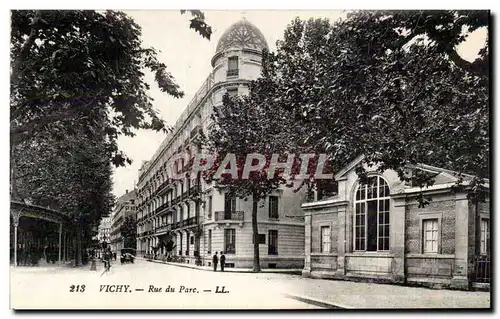 Vichy - Rue du Parc - Cartes postales