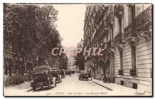 Vichy - Les Grands Hotels - Cartes postales