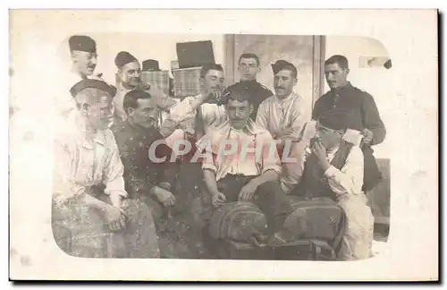 CARTE PHOTO Militaria Soldats Coiffeur Hair dresser