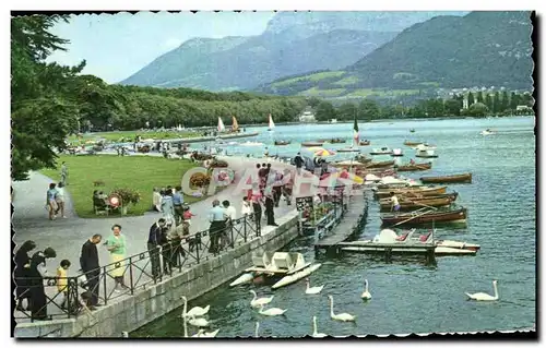 Cartes postales Annecy Au bord du lac