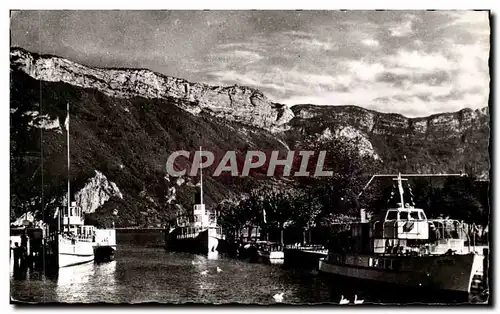 Cartes postales moderne Annecy Le port et le Mont Veyrier