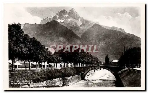 Cartes postales Sallanches Le jardin public et les aiguilles de Varens