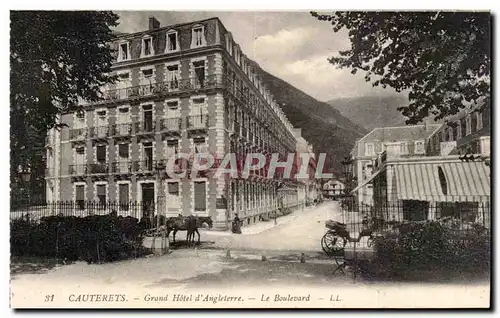 Cartes postales Cauterets Grand hotel d Angleterre Le boulevard