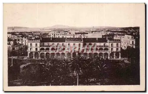 Ansichtskarte AK Tunisie Bizerte Le square et le grand hotel