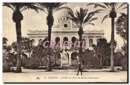 Ansichtskarte AK Tunisie Bizerte L hotel de ville et statue Massicault