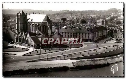 Moderne Karte Montereau Perspective sur l eglise Notre Dame et Saint Loup