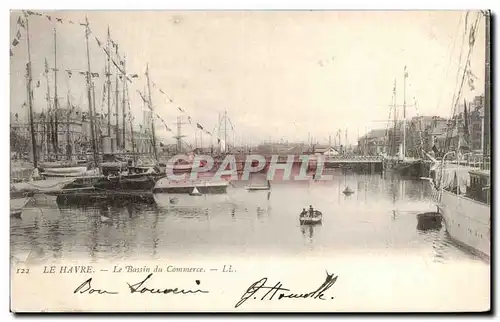 Cartes postales Le Havre Le bassin du commerce Bateau