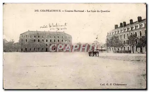 Cartes postales Chateauroux Caserne Bertrand La cour du quartier