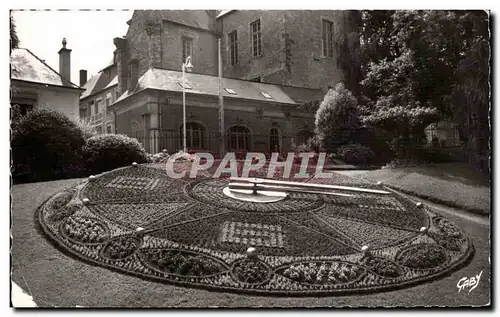 Cartes postales moderne Le Mans L horloge fleurie