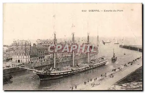 Dieppe - Entree du Port Bateau Voilier - Cartes postales