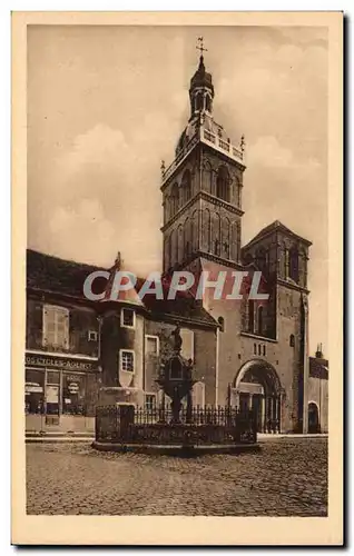 Cartes postales Saulieu Basilique St Andeche Vue d ensemble