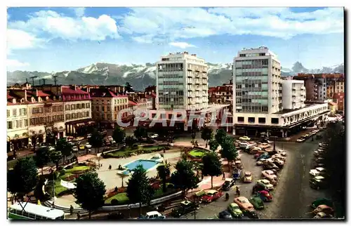 Cartes postales moderne Pau La place Clemenceau et les Pyrenees