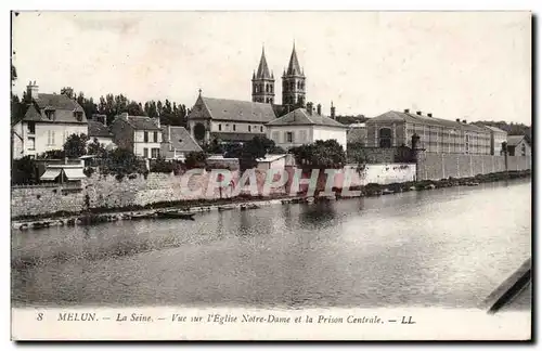 Melun - La Seine - Vue sur l Eglise Notre Dame - Ansichtskarte AK