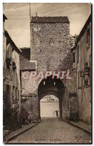 Moret sur Loing - La Poterne - Cartes postales