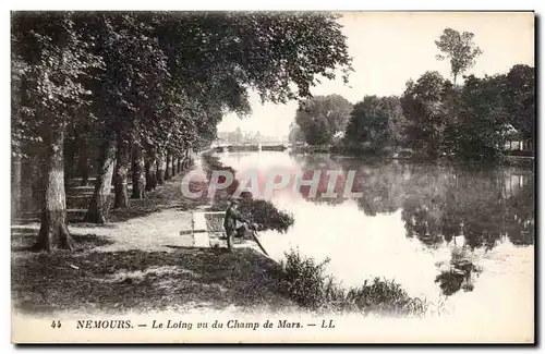 Nemours - Le Loing vu du Champ de Mars Pecheur et lavandiere - Cartes postales