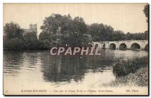 Mantes sur Seine - Vue sur le Vieux Port - L Eglise Notre Dame - Cartes postales