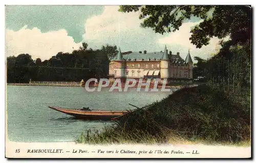 Ansichtskarte AK Rambouillet Le parc Vue vers le chateau prise de l ile des Poules