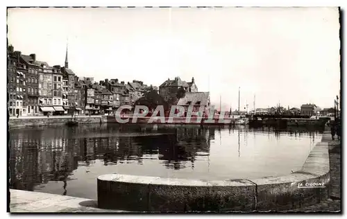 Cartes postales moderne Honfleur Le bassin en plein eau