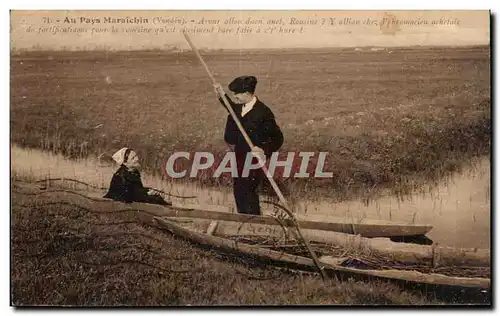 Ansichtskarte AK Au pays maraichin Vendee En barque Folklore